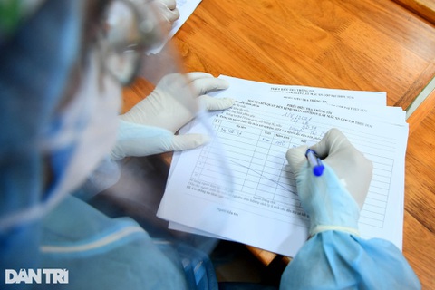 HCMC Doctors Rotating to Local Clinics to Receive Up to VND 30 Million a Month